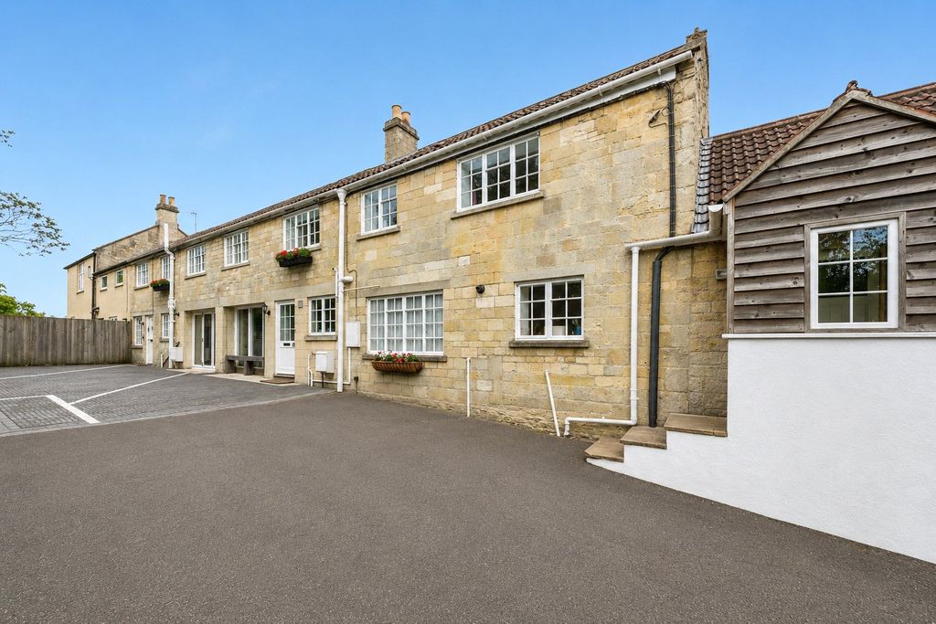 Property photo 1 of 18 Picture No. 22