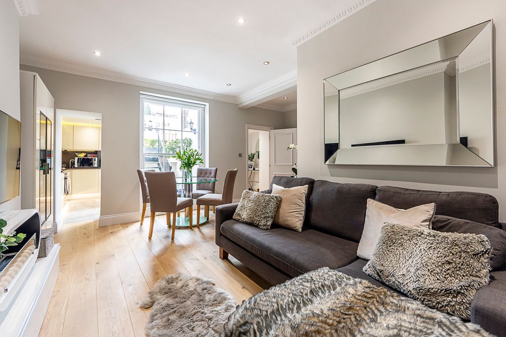 Property photo 1 of 26 Front