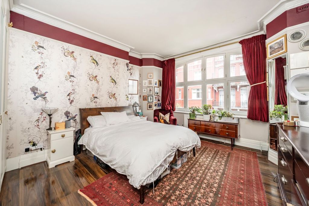 Property photo 3 of 7