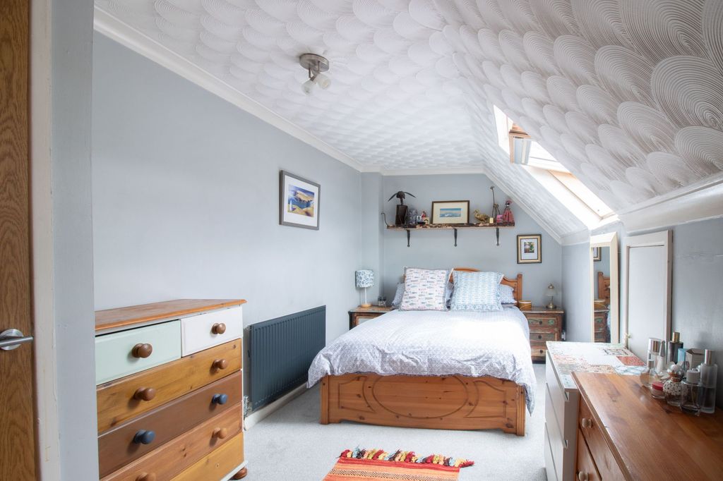 Additional image 15 of 2 bed flat for saleCae Gorlan Court, Abercarn NP11