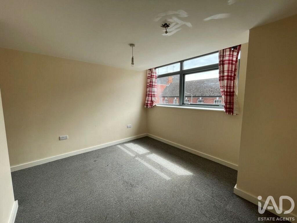 Property photo 2 of 5