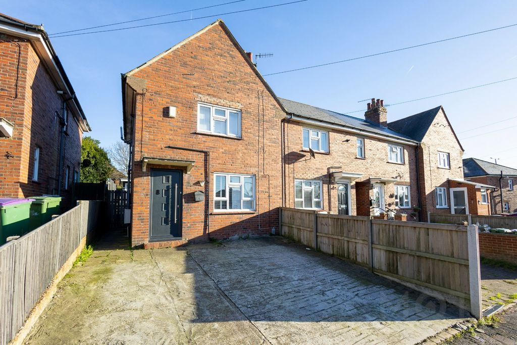 Property photo 1 of 15 Photo 2