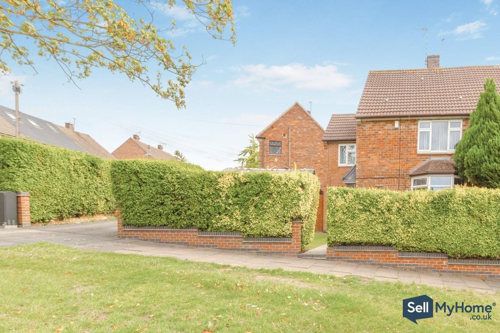 Property photo 2 of 20 Front Exterior