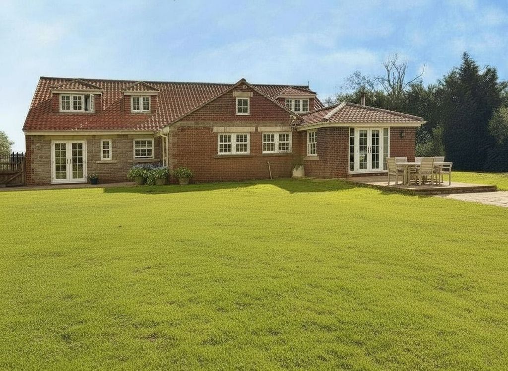 Property photo 3 of 47
