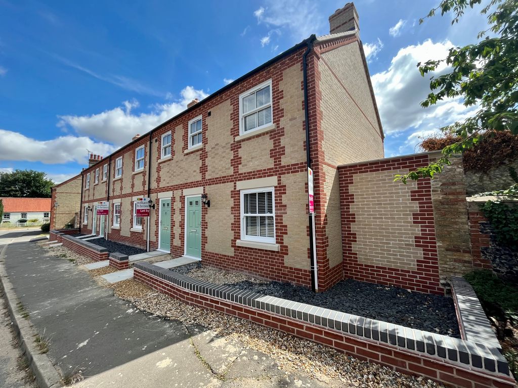 Property photo 1 of 13 Front