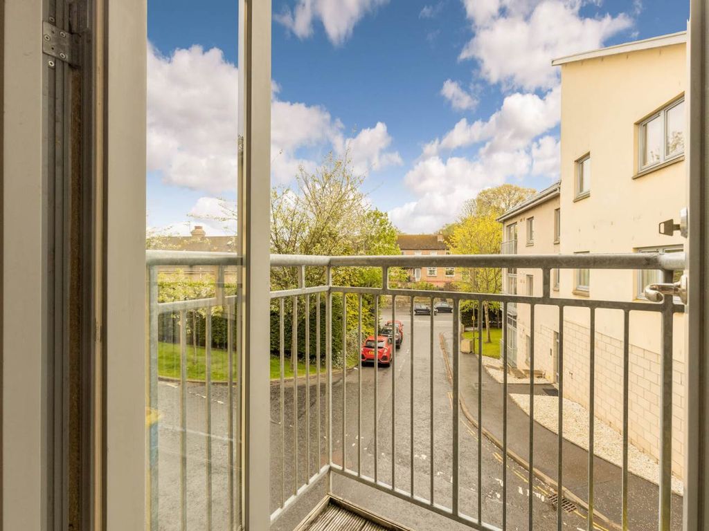 Property photo 3 of 16 57972_Slatefordroad014