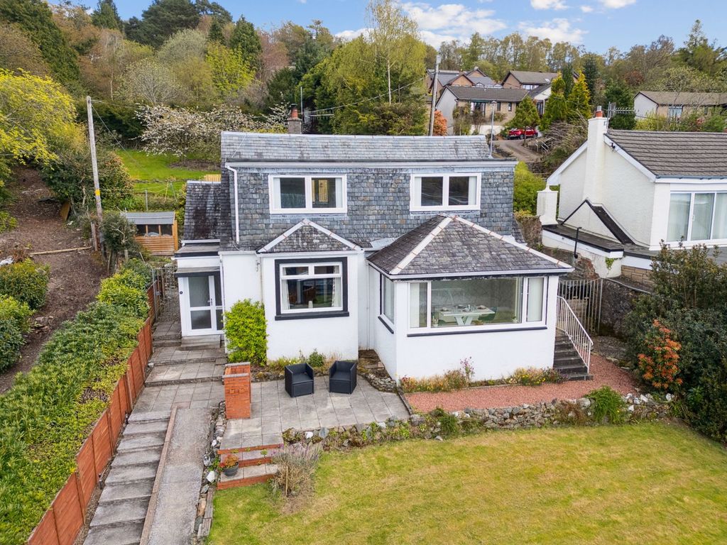 Property photo 1 of 28