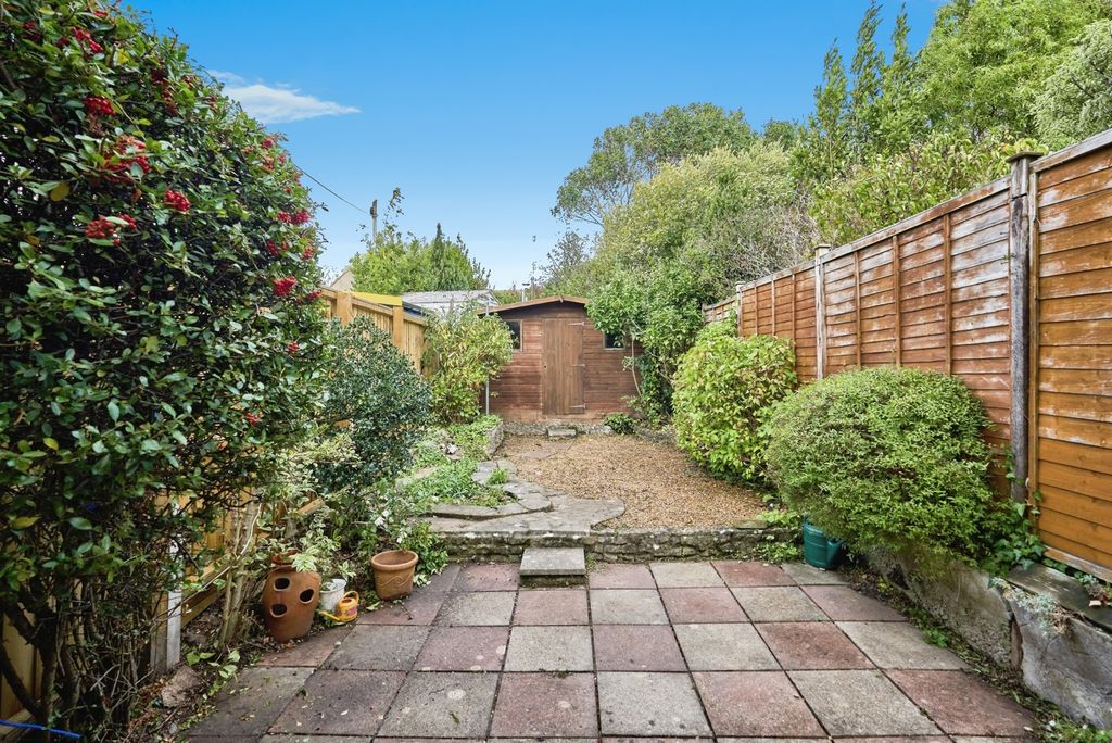Property photo 2 of 17 Photo