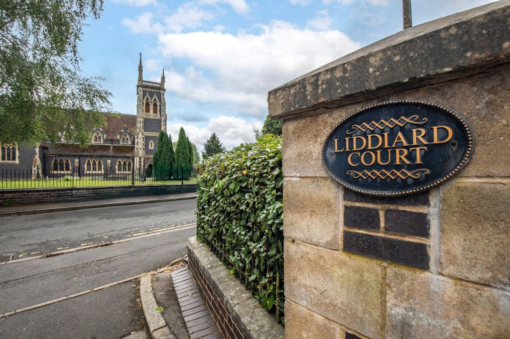 Property photo 1 of 16 Picture No. 09