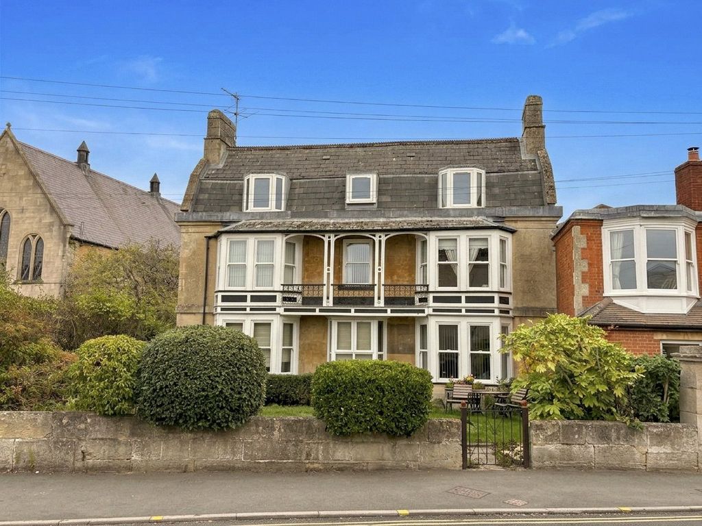 Property photo 1 of 11 Picture No. 14
