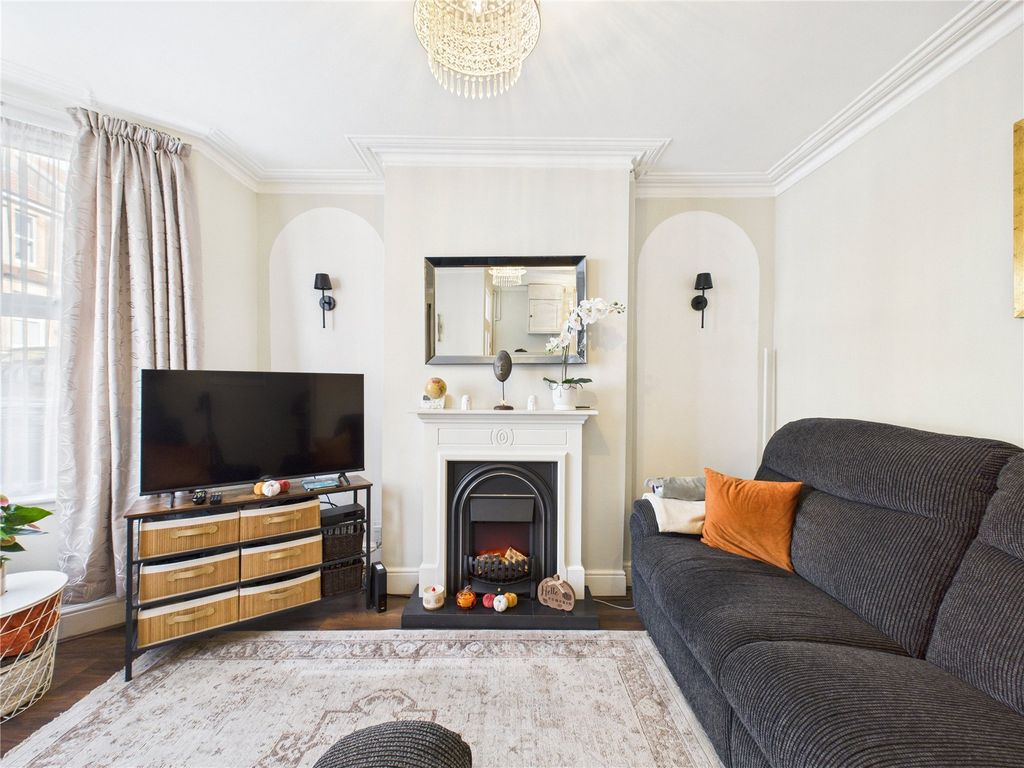 Property photo 1 of 20 Picture No. 19