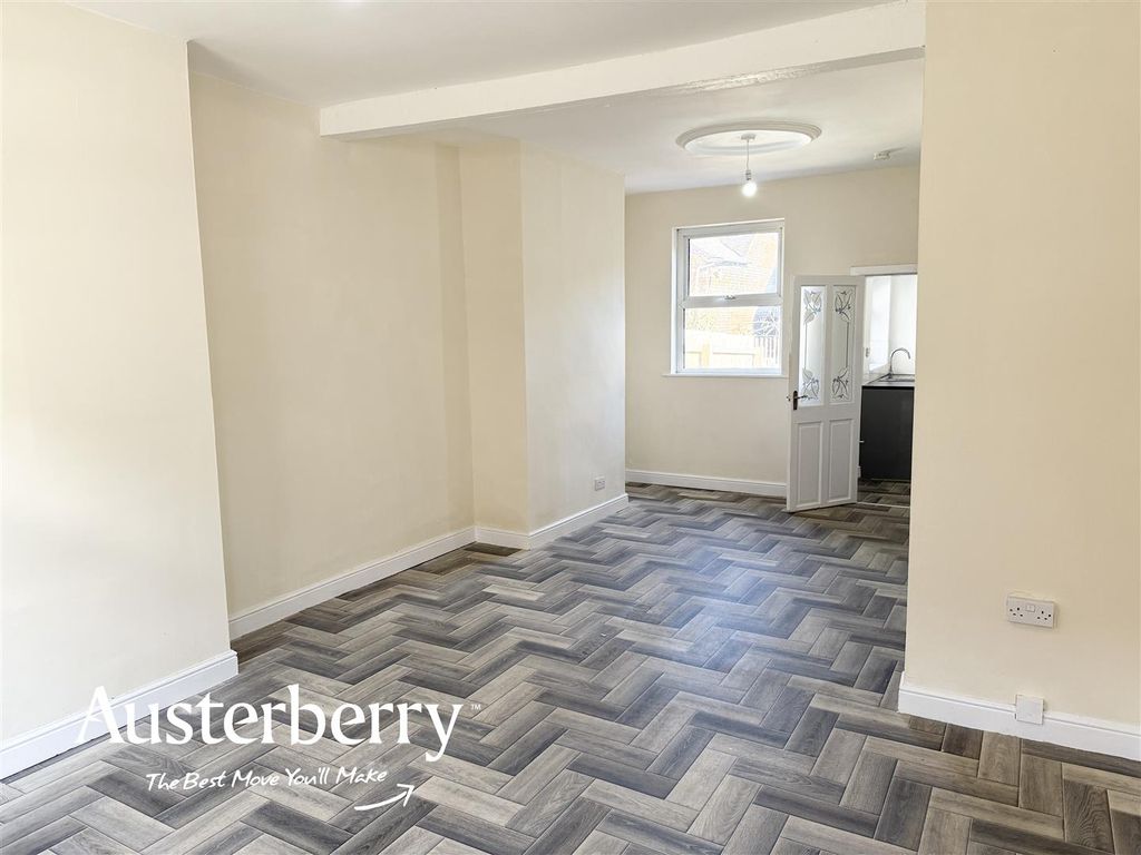 Property photo 3 of 9 Img_4029.Jpg