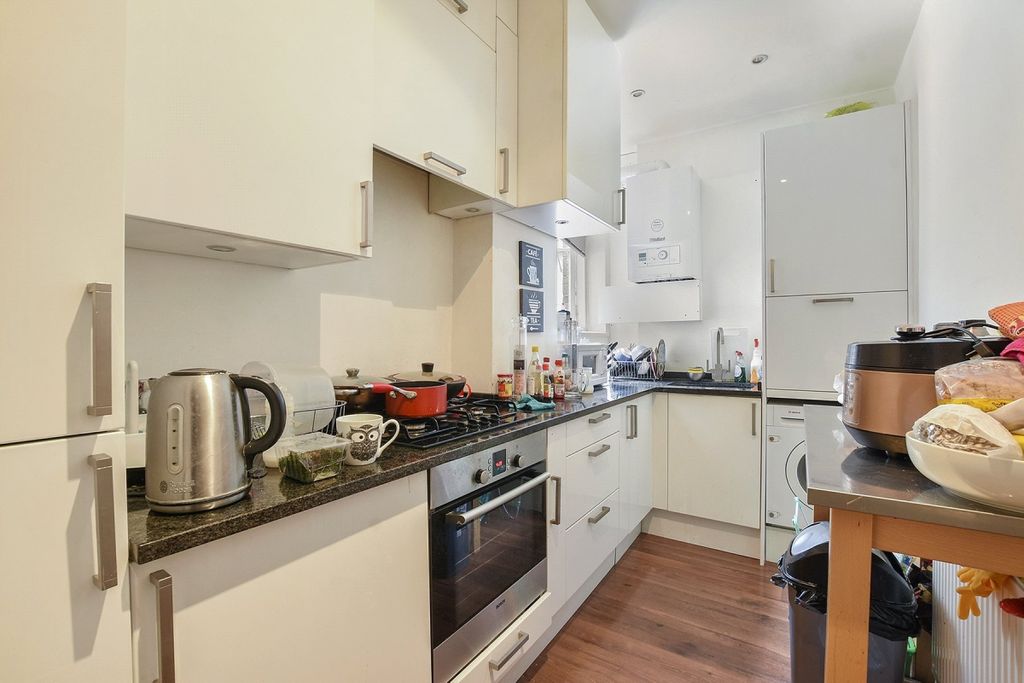 Property photo 2 of 8 22