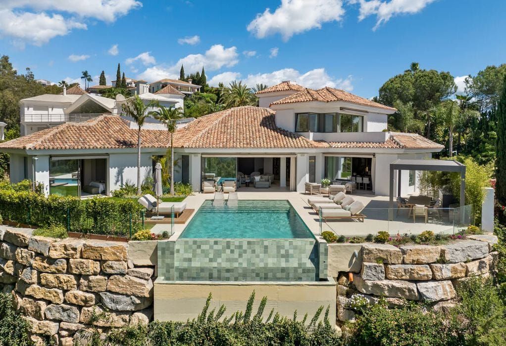 Property photo 2 of 39 Benahavis Villa Esmarv418 0