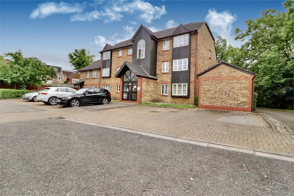 Property photo 3 of 10