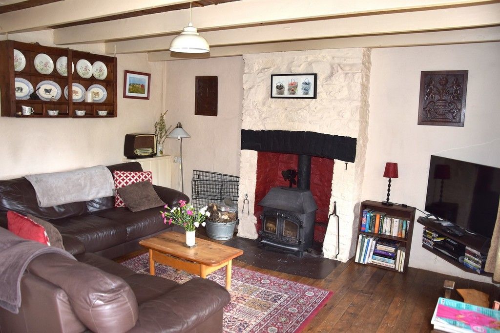 Property photo 2 of 30