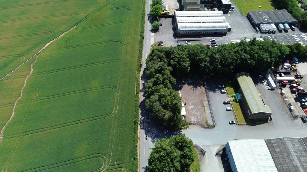 Property photo 3 of 9 Image 3