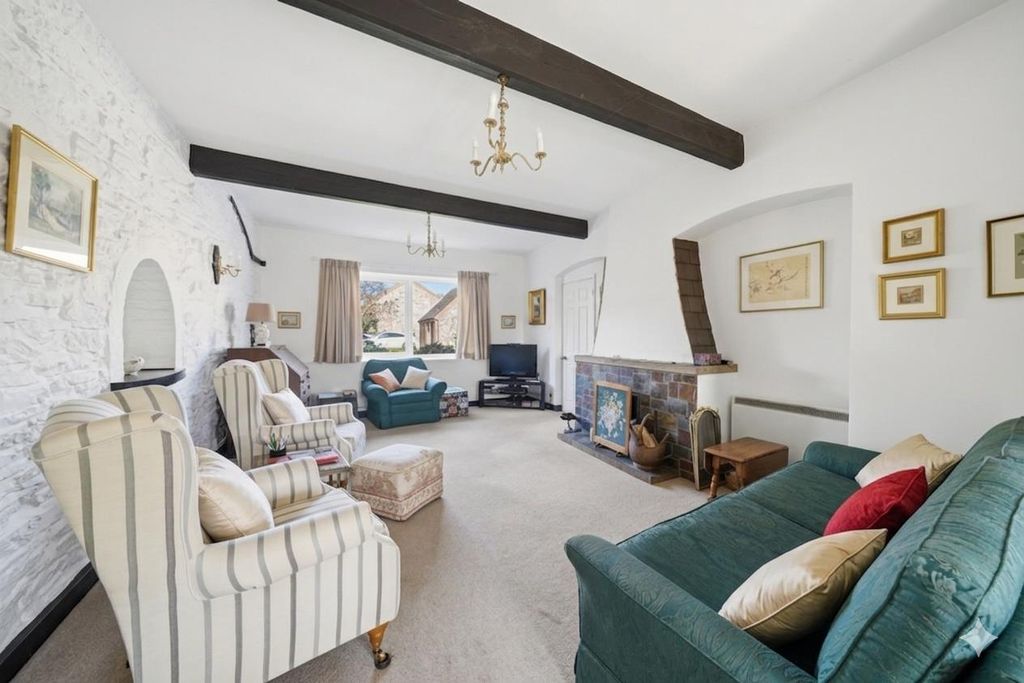 Property photo 3 of 36 3