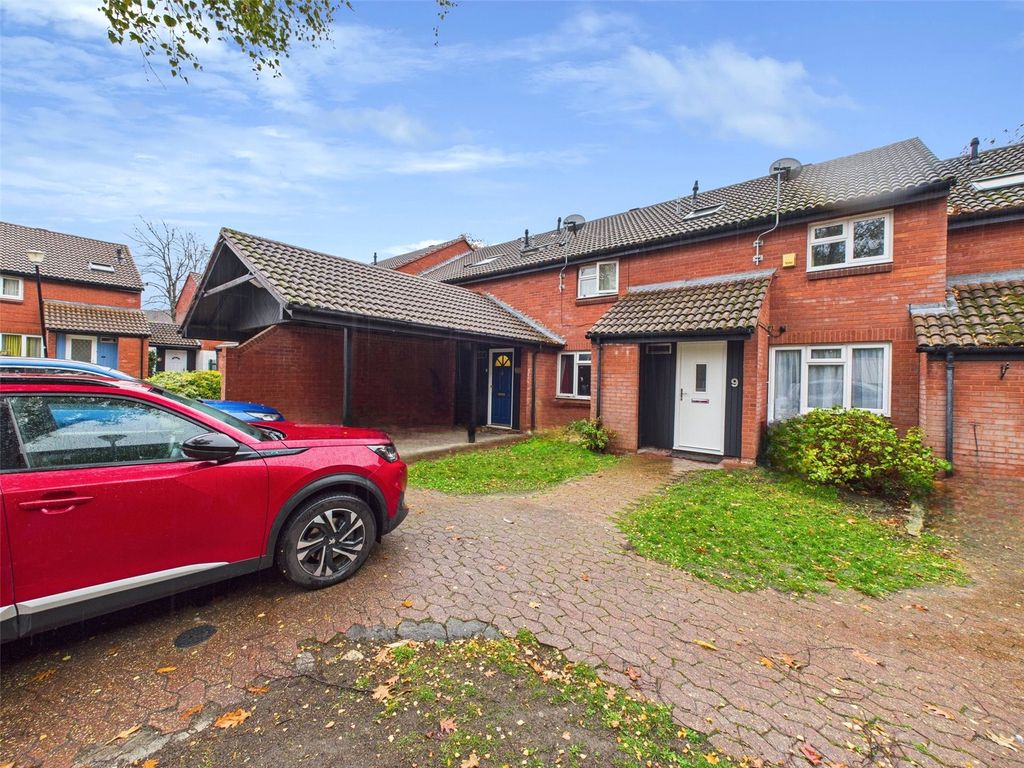 Property photo 1 of 12 Picture No. 14