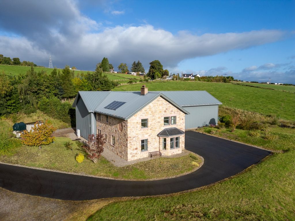 Property photo 3 of 11 Dunshiel House