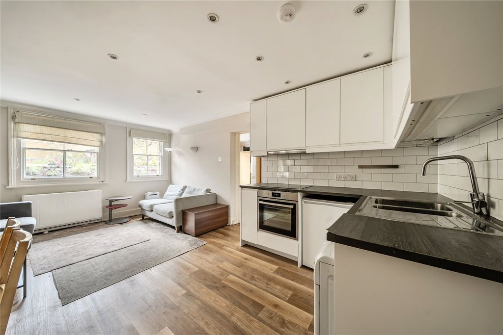 Property photo 2 of 12 Picture No. 63