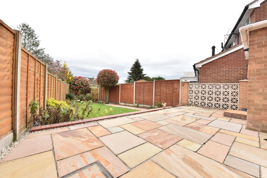 Property photo 2 of 15