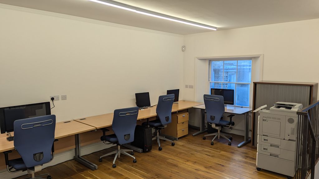 Property photo 2 of 22