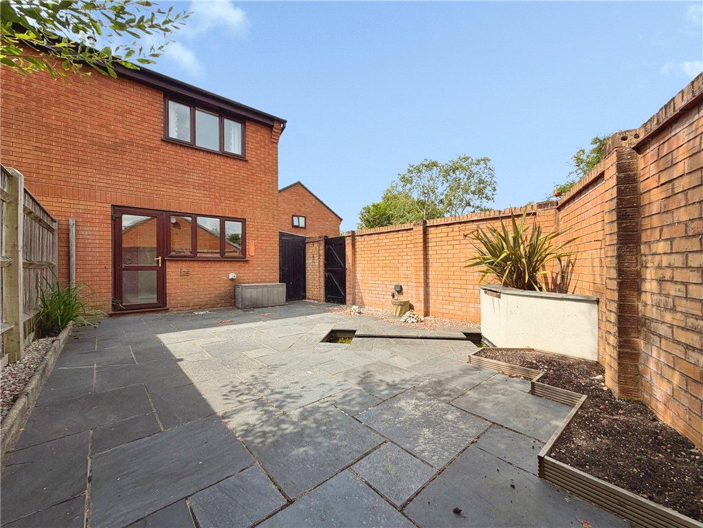 Property photo 2 of 14 Picture No. 13