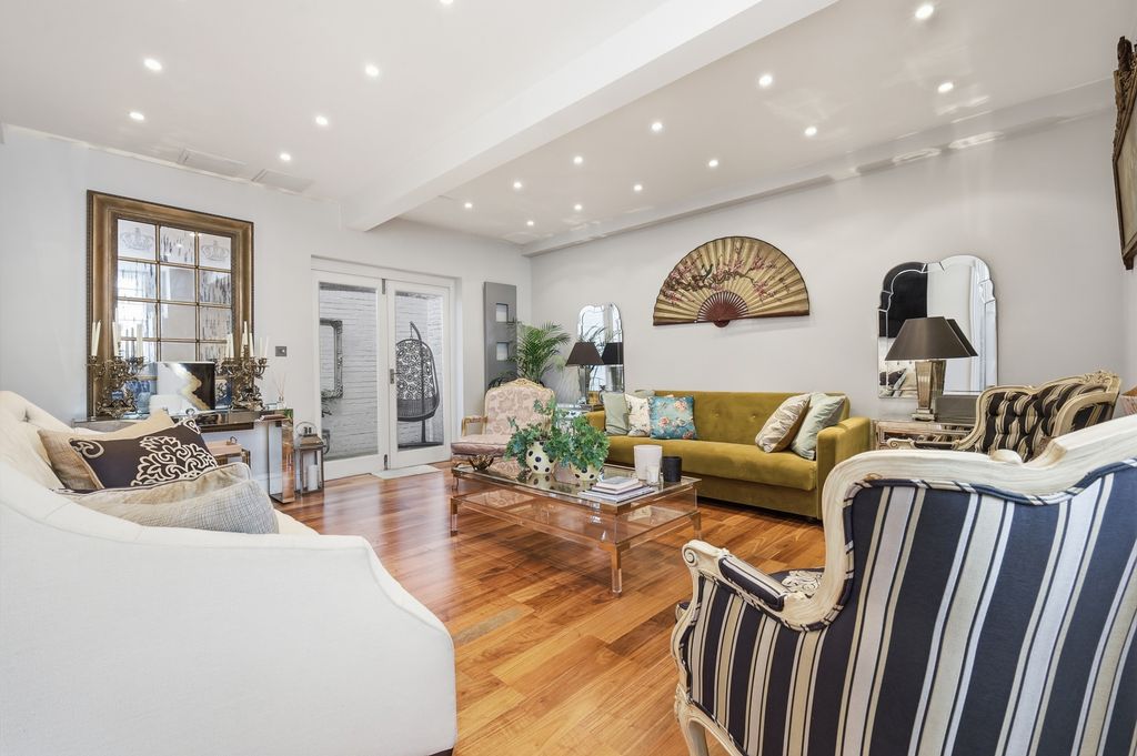 Property photo 1 of 23 Photo 1