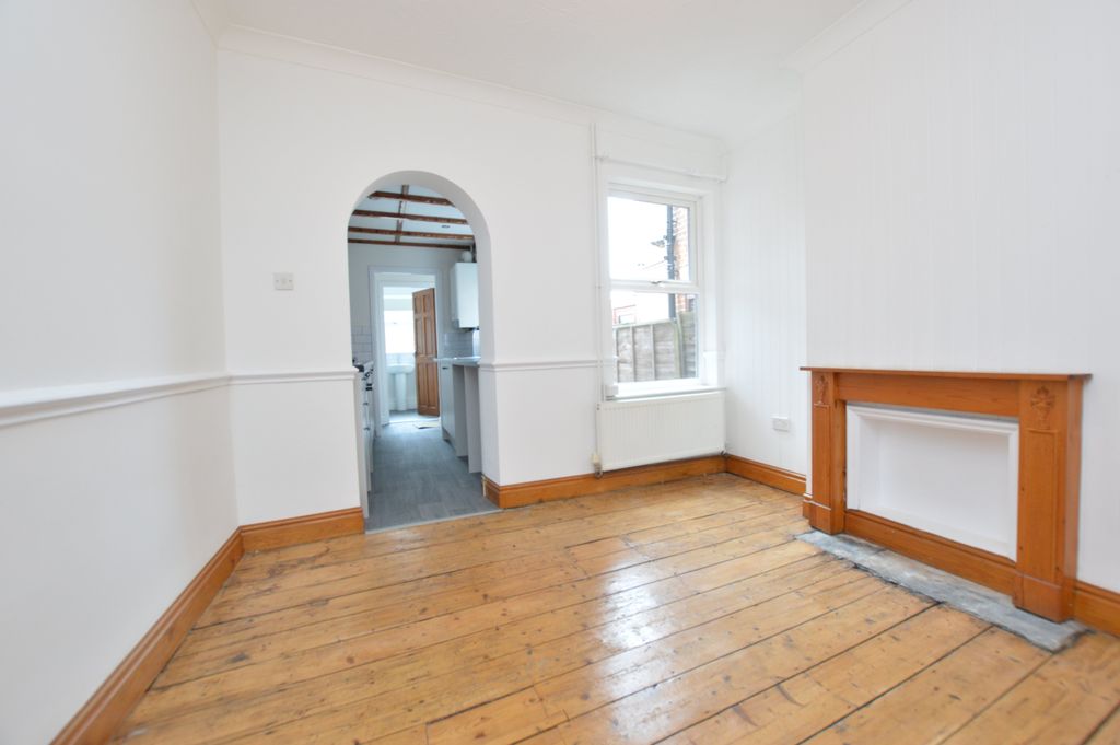 Property photo 3 of 8 Dsc_0111