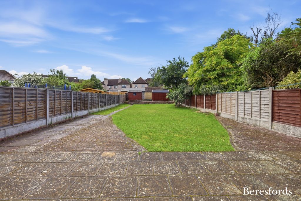 Property photo 2 of 13 Picture No. 32