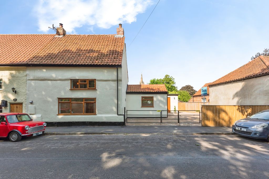 Property photo 1 of 18 39_Eastgate-36