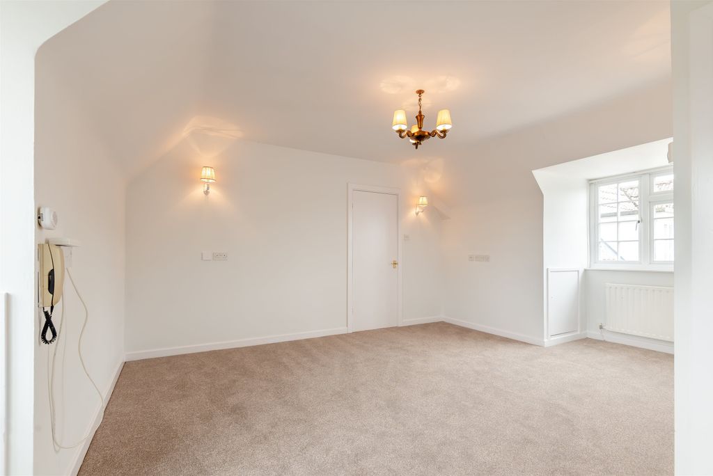 Additional image 4 of 1 bed flat for saleThe Parade, Monmouth, Monmouthshire NP25