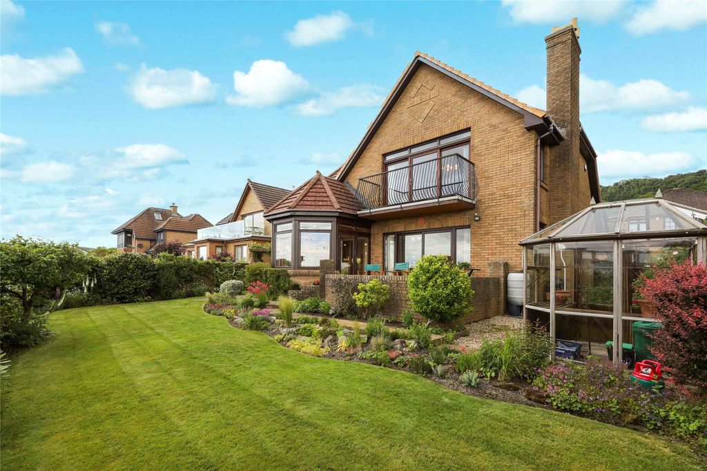 Property photo 1 of 26 Picture No. 34