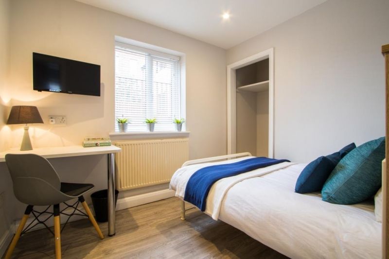 Property photo 3 of 9