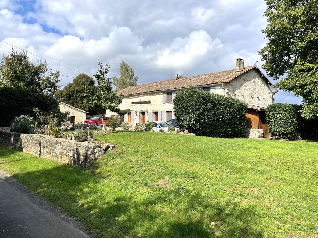 Property photo 3 of 25