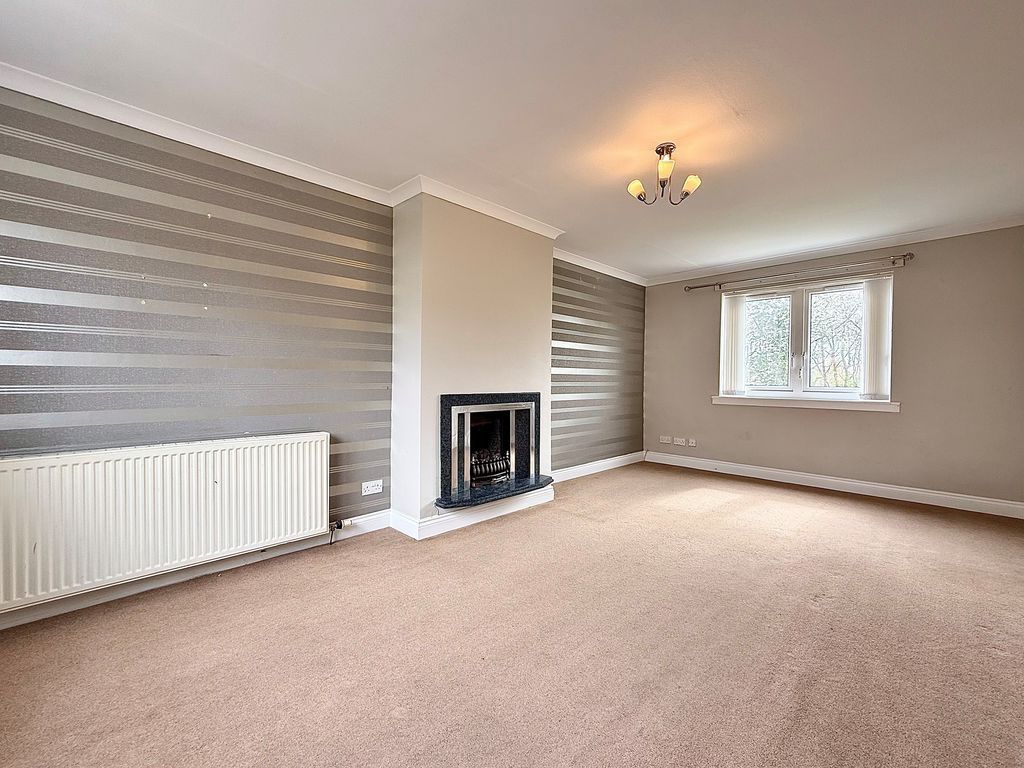 Property photo 2 of 14 Photo 3