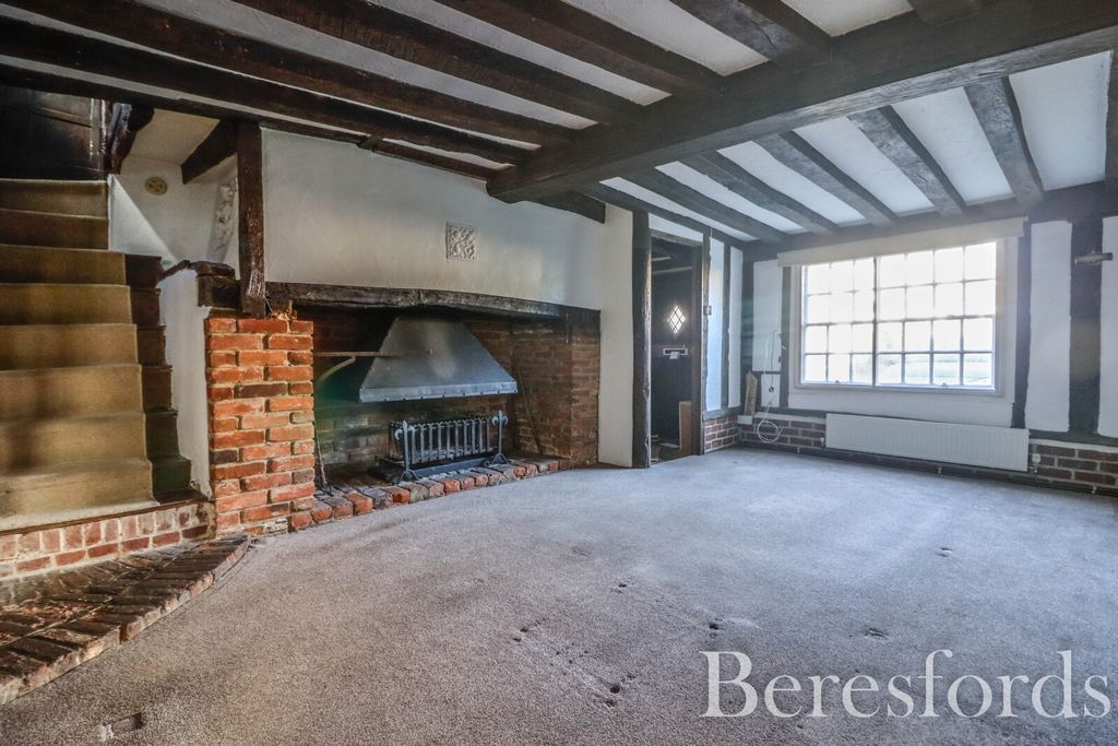 Property photo 3 of 23 Picture No. 04