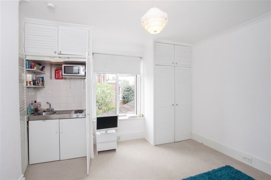 Property photo 2 of 4