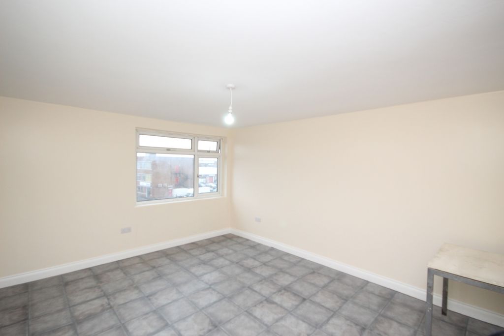 Property photo 1 of 6 Greens Court, Wembley, Middlesex, Ha9