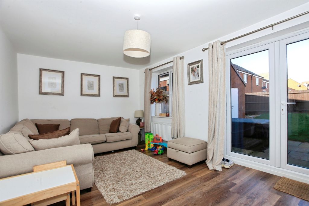 Property photo 2 of 16