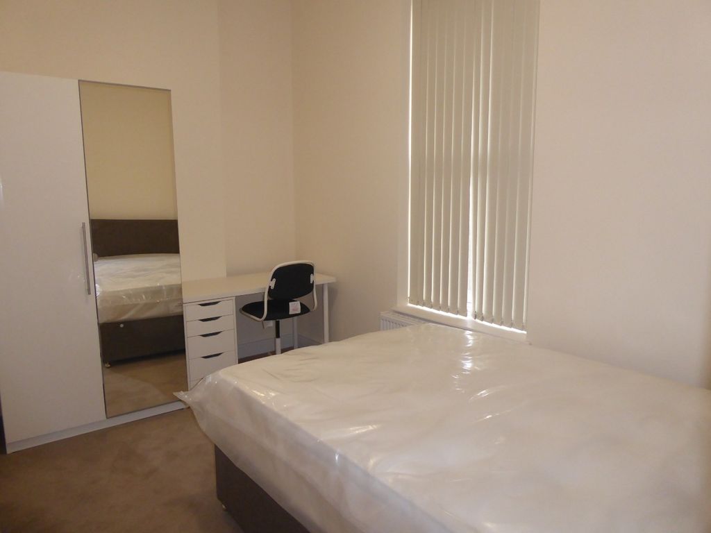 Property photo 2 of 7 4290392