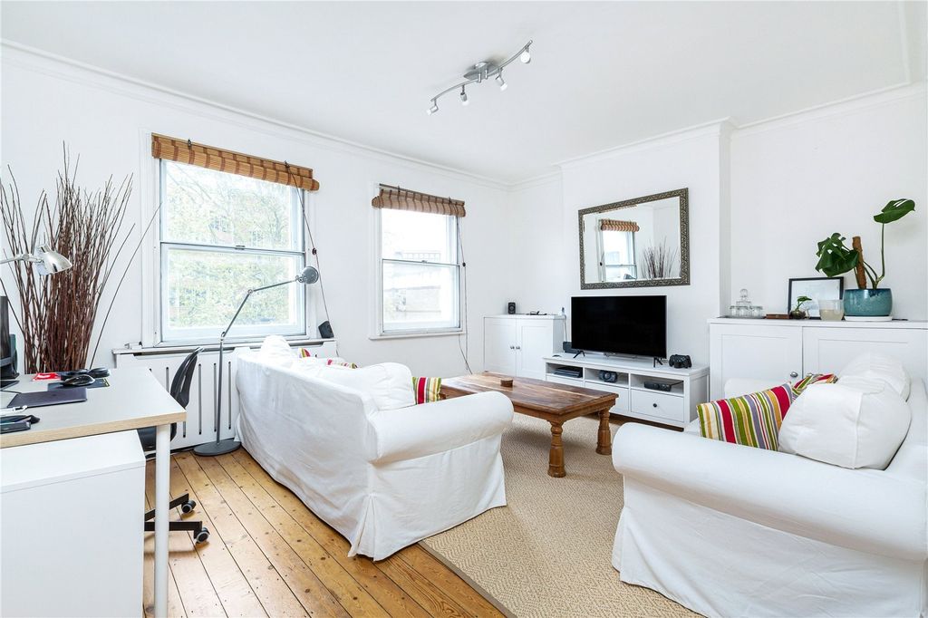 Property photo 1 of 6
