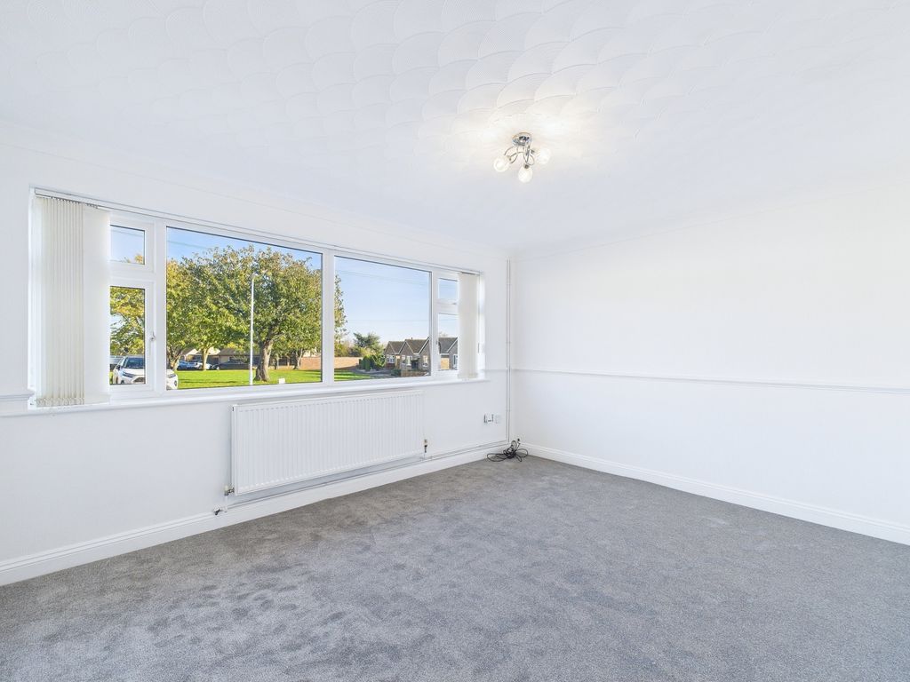 Property photo 2 of 16 Cam01909G0-Pr0438-Still003