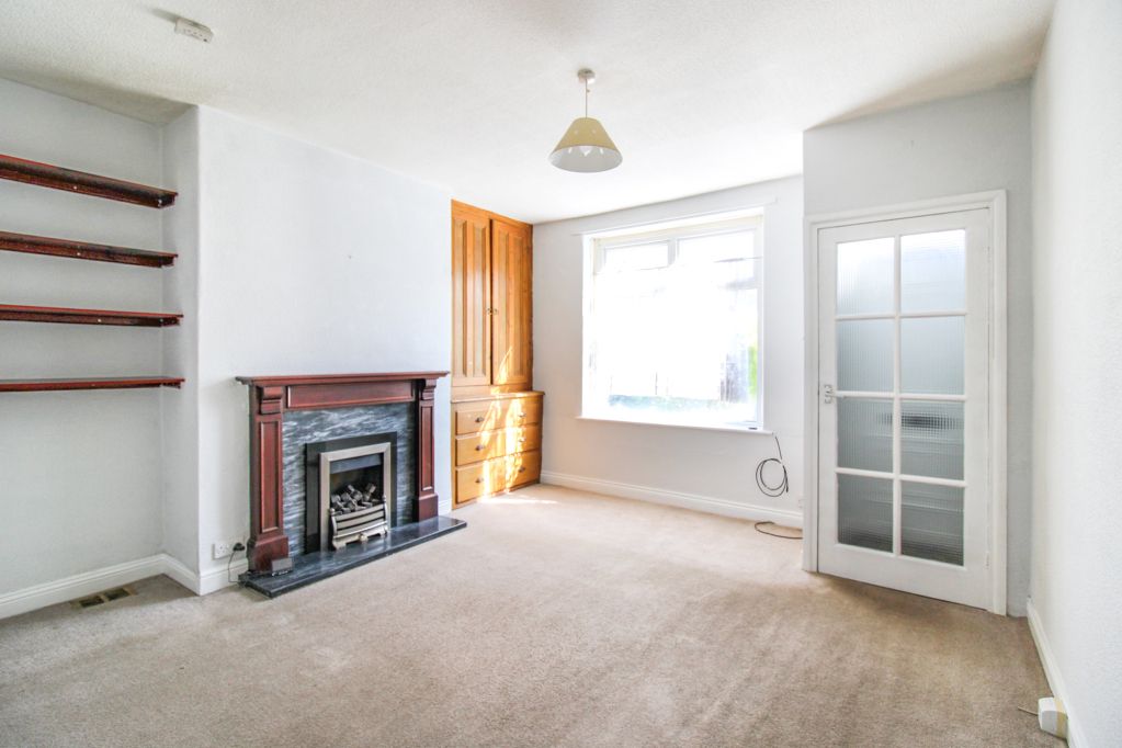 Property photo 2 of 12 Living Room