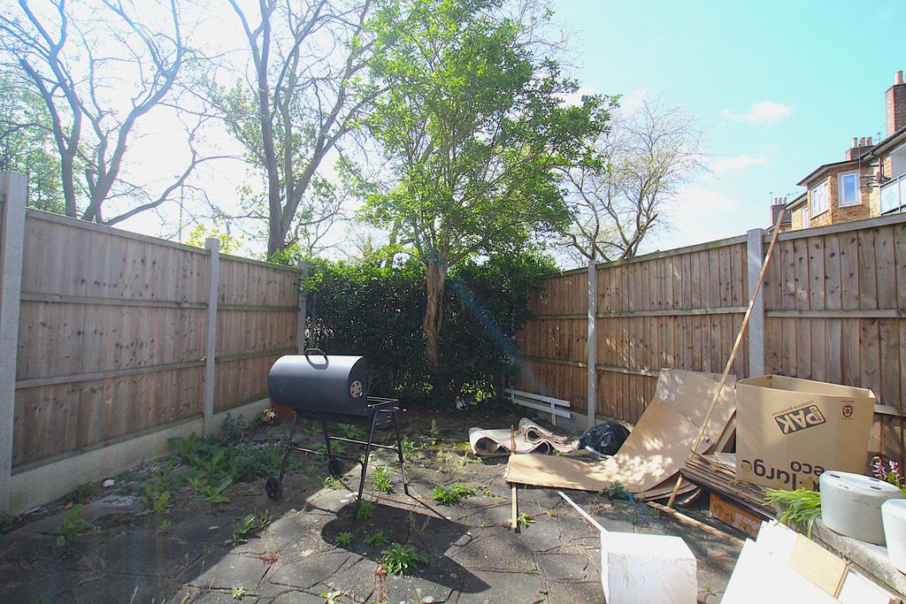 Property photo 3 of 8 Rear Garden