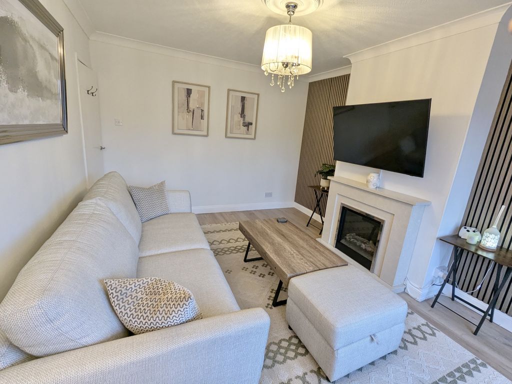 Property photo 2 of 22