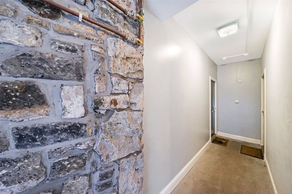 Property photo 3 of 22 Hallway