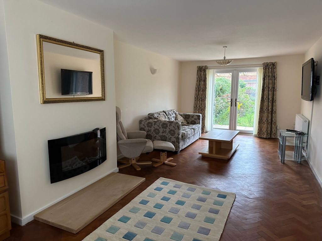 Property photo 3 of 14 Photo 03