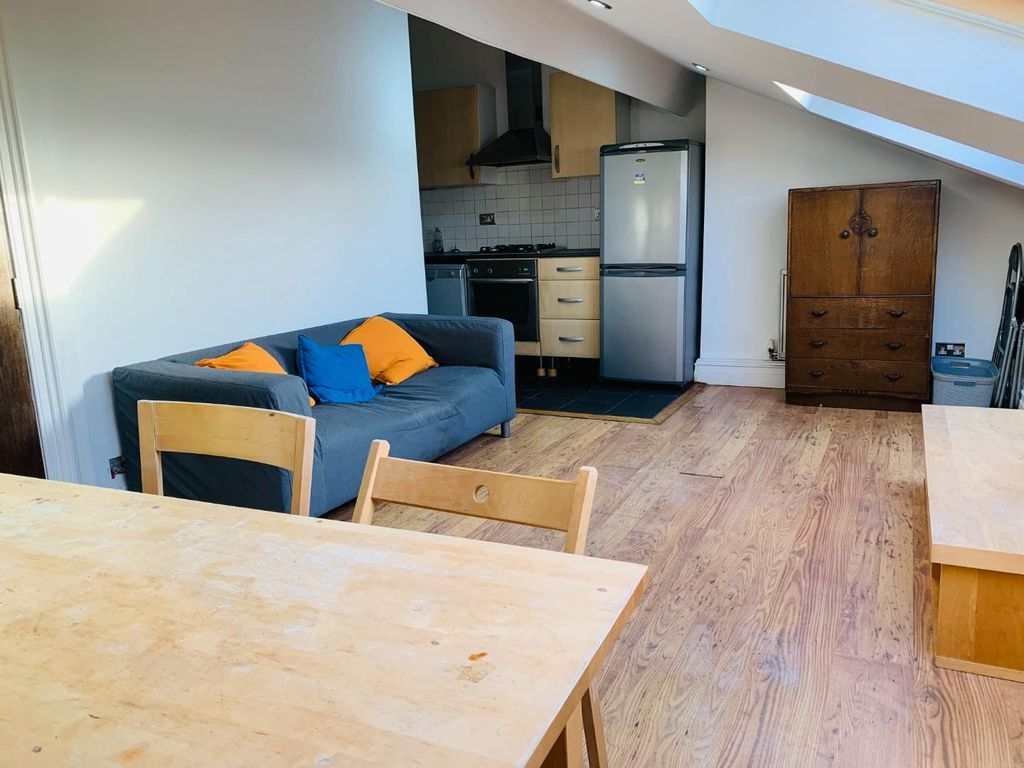 Property photo 3 of 7 Img_0849.Jpg